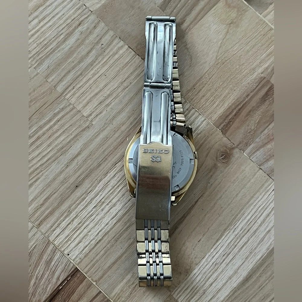 Seiko Automatic 17 Jewels Rare Vintage Men’s Watch Two-Tone Bracelet Gold Dial